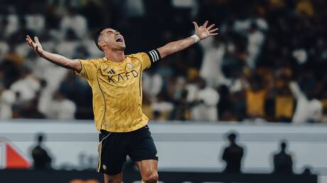 النصر ضيفا ثقيلا على الأخدود.. التشكيلة والقنوات الناقلة