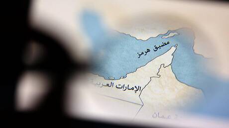 هدنة وحصار المضيق