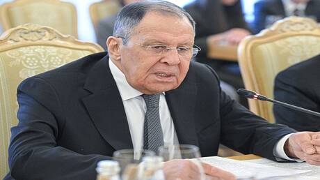 هدنة وحصار المضيق