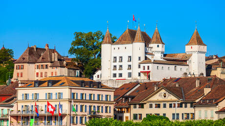 "بلومبرغ": أثرياء العرب يغزون سوق العقارات الفاخرة في أوروبا هربا من صراعات المنطقة