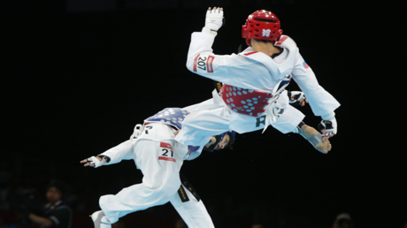 الروسي أدجييف يتوج كبطل العالم للناشئين في التايكوندو