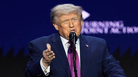 عاجل - ترامب: سأمنع نتنياهو من قصف لبنان.. سأقول له لا يمكنك فعل ذلك وسنجعل لبنان عظيما مجددا 