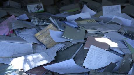 هدنة وحصار المضيق