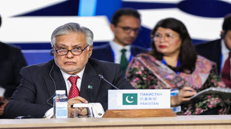 هدنة وحصار المضيق