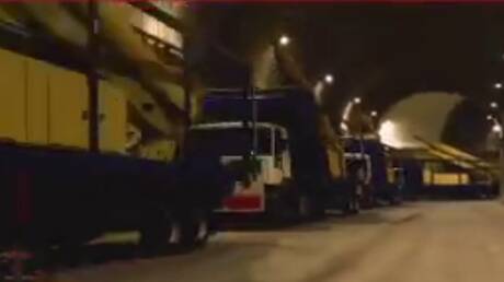 هدنة وحصار المضيق