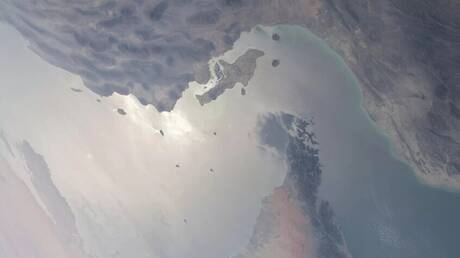 هدنة وحصار المضيق