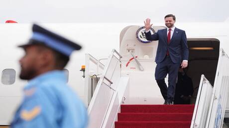 هدنة وحصار المضيق