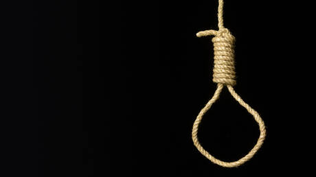 إيران.. إعدام قائد شبكة متعاونة مع الموساد