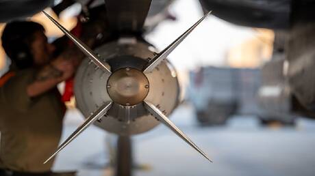 هدنة وحصار المضيق