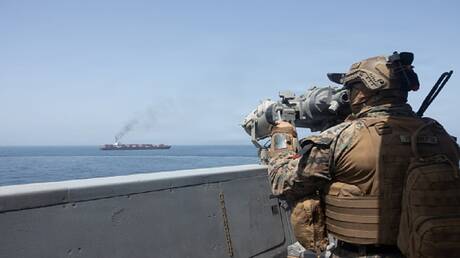 هدنة وحصار المضيق