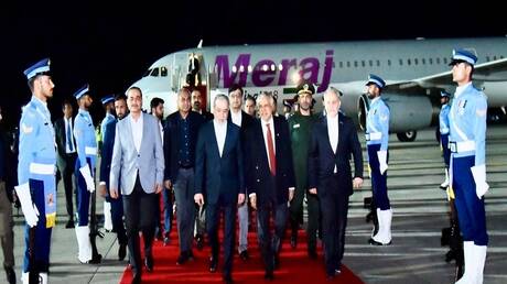 هدنة وحصار المضيق