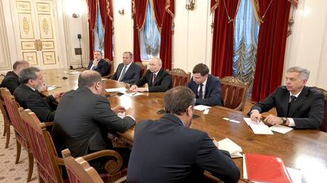 عراقجي: العلاقات بين روسيا وإيران تمثل شراكة استراتيجية وسوف تتعزز