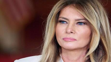 ميلانيا ترامب تطالب ABC باتخاذ إجراء بحق جيمي كيميل بعد مزاحه حول "ترملها"
