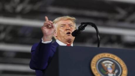 عاجل - ترامب يعلن هزيمة أوكرانيا 