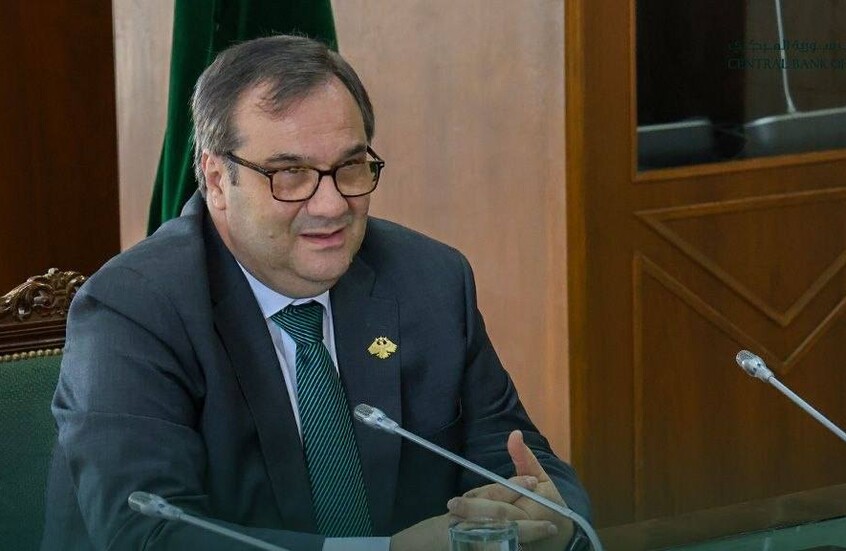 سوريا.. المصرف المركزي يمدد مهلة استبدال العملة القديمة شهرا كاملا