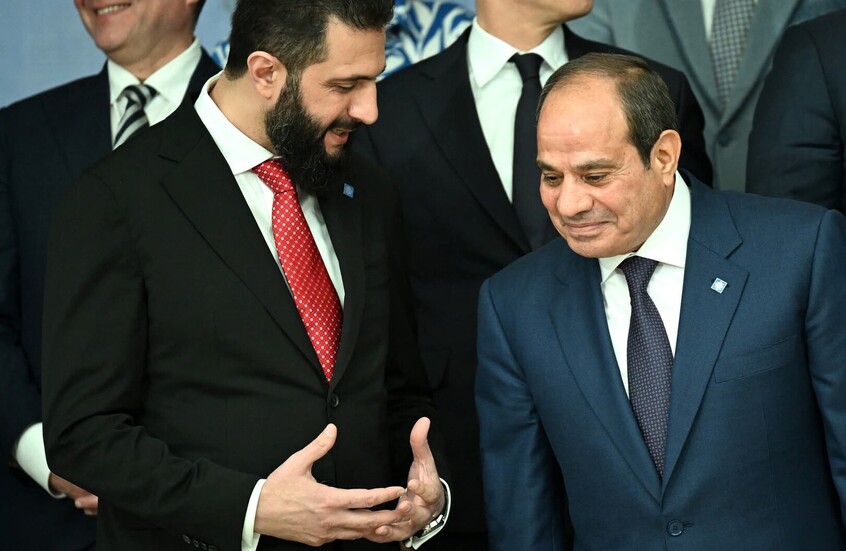 بعد أيام من لقاء السيسي والشرع.. مباحثات مصرية سورية بالقاهرة