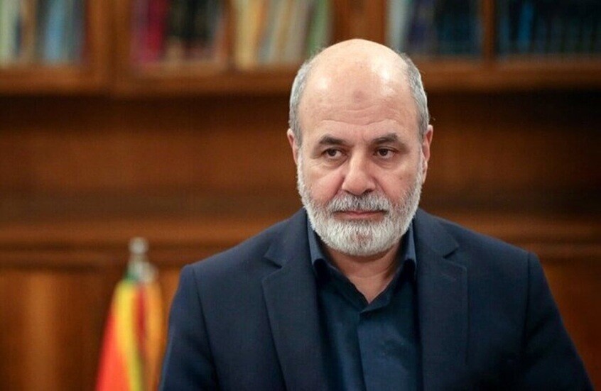 ممثل المرشد في مجلس الدفاع الإيراني يهدد الأمريكيين برد يتجاوز حدود تحملهم