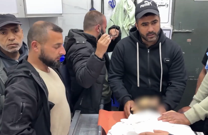 تشييع نجل رئيس حركة "حماس" خليل الحية إثر مقتله جراء قصف إسرائيلي على غزة