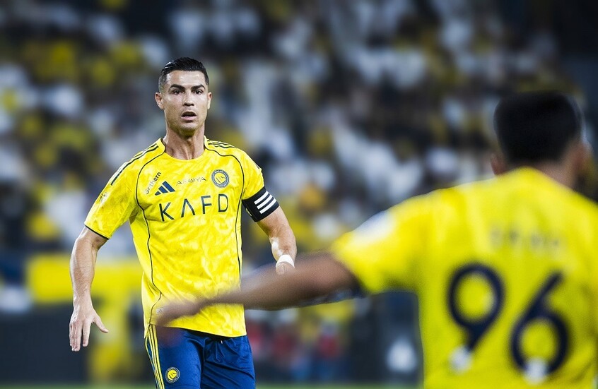 في ليلة تاريخية للأسطورة رونالدو وتألق فيليكس.. النصر يهزم الشباب (فيديو)