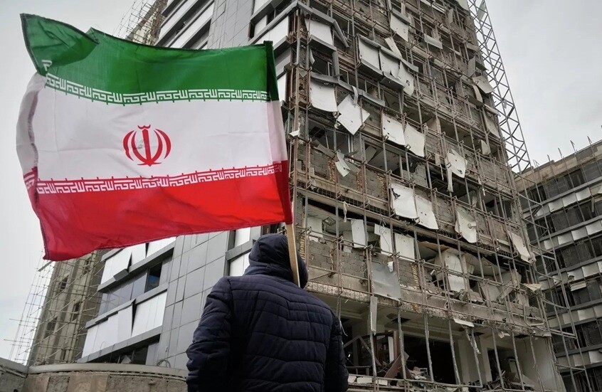 إيران ترد على الكويت: اتهامات لا أساس لها ودخول عناصر الحرس الثوري إلى بوبيان بسبب خلل بنظام الملاحة