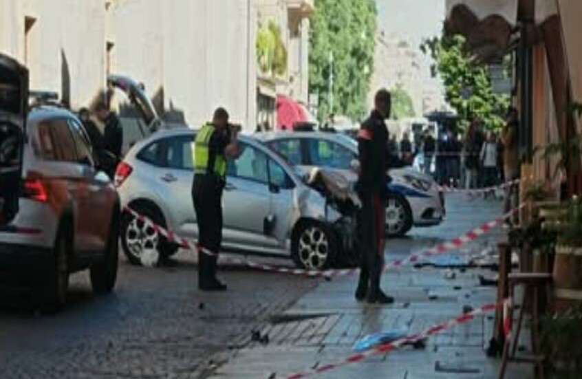 إصابة سبعة أشخاص على الأقل في حادث دهس شمال إيطاليا (فيديو)