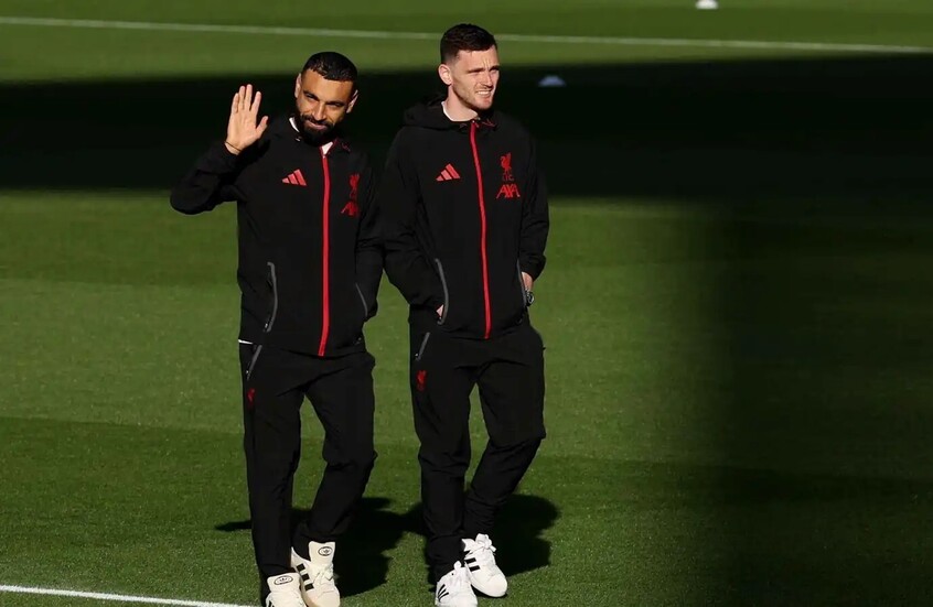 محمد صلاح يثير الجدل بعد بيانه الناري .. فهل انقلب لاعبو ليفربول على سلوت؟ (صورة)