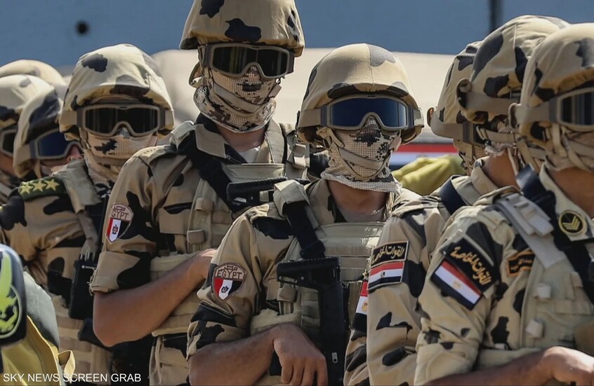 "إسرائيل تحت بيادة الجيش المصري".. الإعلام العبري يتحدث عن جرأة المصريين