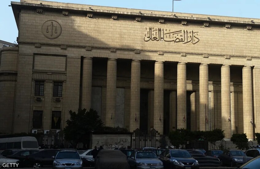 مصر.. سجن موظف لمدة عام "بسبب إجازة"