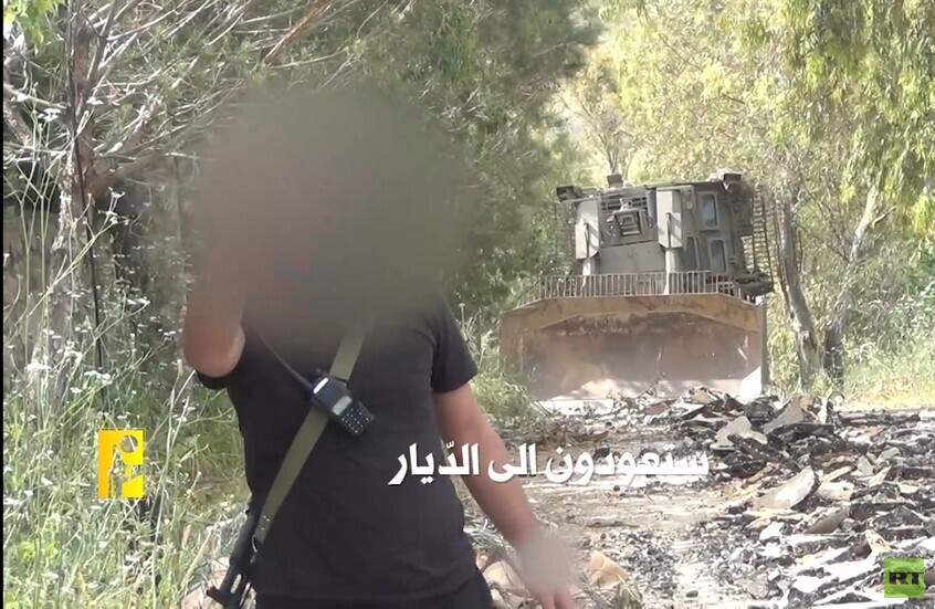 حزب الله يصعد عملياته ضد اسرائيل.. استهداف دبابات ومواقع الجيش الإسرائيلي بمسيرات وصواريخ نوعية