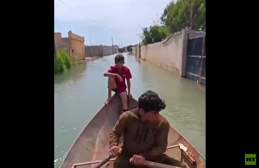 الفرات يعزل دير الزور.. انهيار المعابر المؤقتة يعيد أزمة الجسور إلى الواجهة (فيديو)