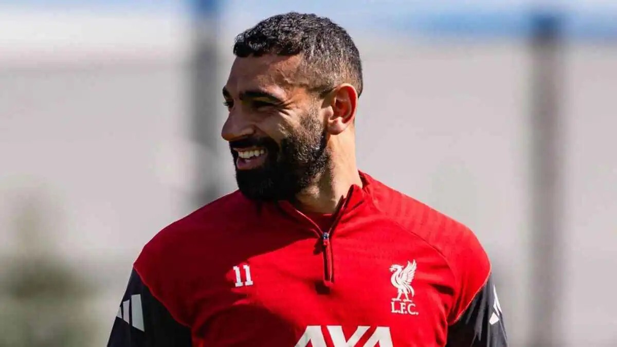 ناد أوروبي يعلن موعد انضمام محمد صلاح