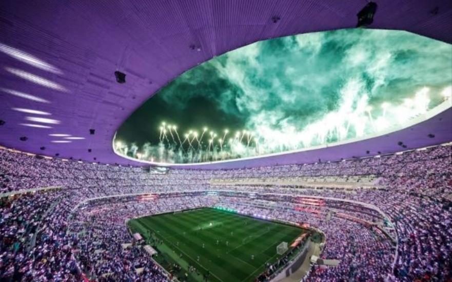 أحد أشهر ملاعب العالم في دائرة القلق قبل مونديال 2026 و"ناسا" تراقب