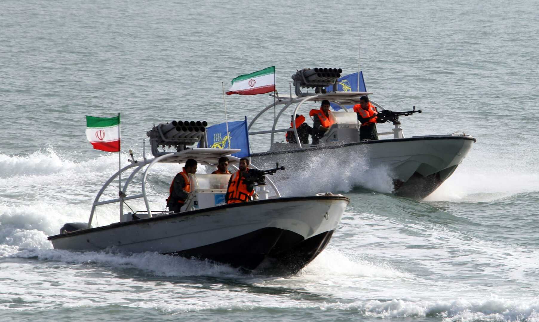 الحرس الثوري: نراقب المنطقة عن كثب ولن نسمح بأي تعد على مياهنا