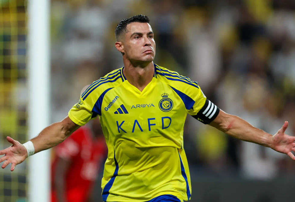 بعد تعادله الدرامي أمام الهلال.. 3 سيناريوهات لتتويج النصر بلقب الدوري السعودي في الجولة الأخيرة