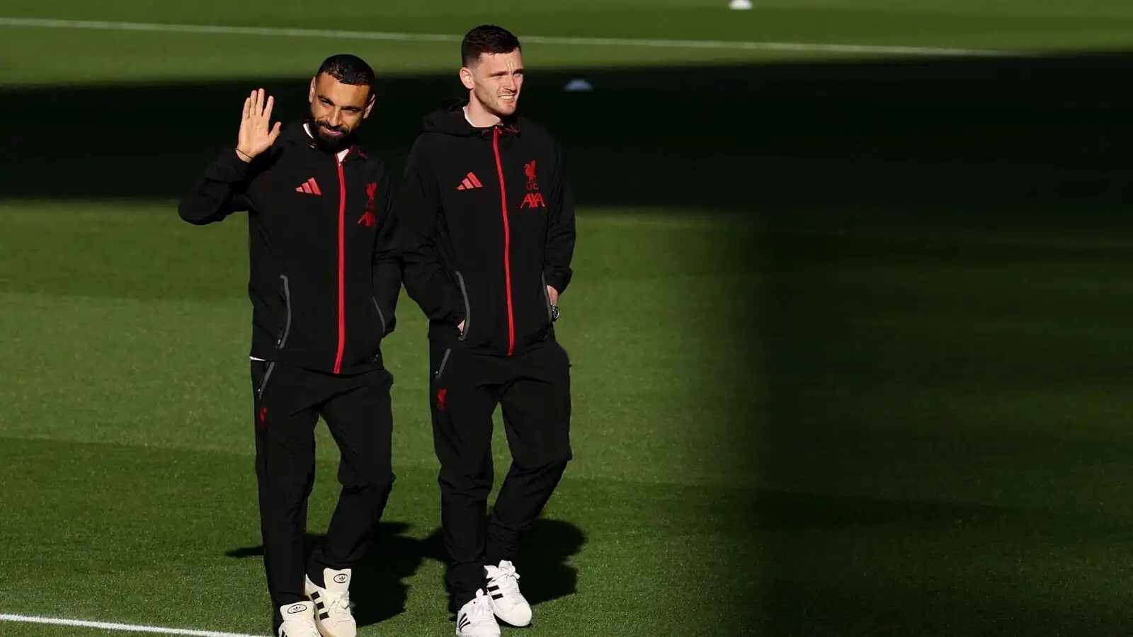 محمد صلاح يثير الجدل بعد بيانه الناري .. فهل انقلب لاعبو ليفربول على سلوت؟ (صورة)