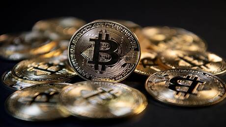 سعر البيتكوين يقفز إلى أعلى مستوى منذ 31 يناير