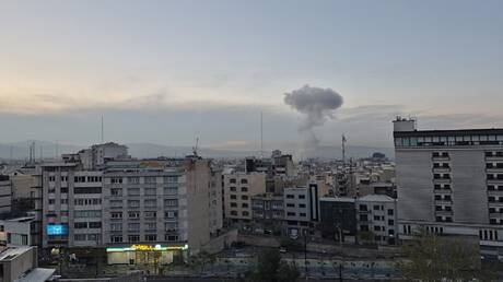 "مهر": دوي انفجار قوي جنوب شرق إيران ناجم عن "تفجير ذخائر غير منفجرة"