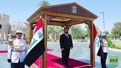 العراق.. الزيدي يتسلم رسميا مهامه كرئيس للحكومة وقائدا عاما للقوات المسلحة (صور)