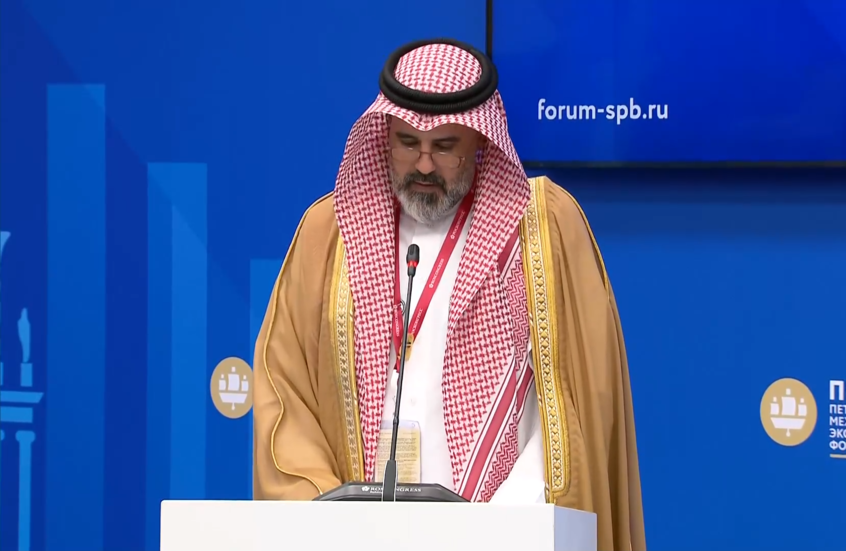 نائب وزير الاستثمار السعودي: خبرات روسيا تتقاطع مع أولويات تنميتنا (فيديو)