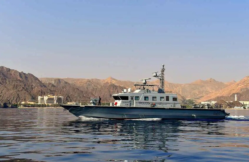 انفجار في ميناء الفحل بسلطنة عمان يوقف تحميل النفط الخام