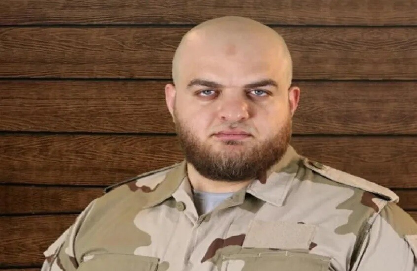 "متهم بجرائم حرب".. سلام علوش يدعو الشرع والويس والشيباني لنقل محاكمته من فرنسا إلى سوريا