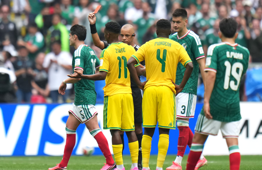 3 حالات طرد في فوز المكسيك على جنوب إفريقيا في افتتاح كأس العالم 2026