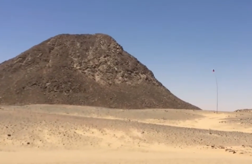 "مثلث بير طويل".. تقرير عبري يروج لوطن بديل لسكان غزة على حدود مصر والسودان