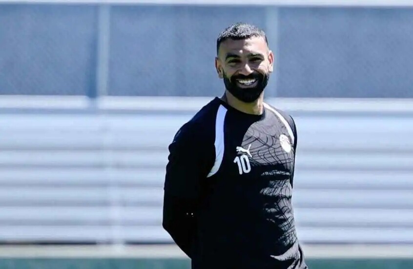 "قوبل بالرفض".. محمد صلاح يعرض نفسه على عملاق أوروبي في خطوة مفاجئة