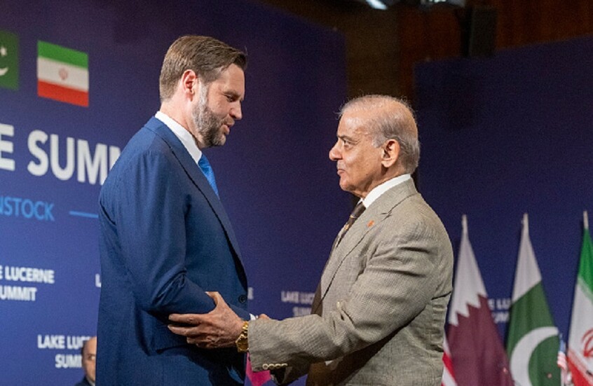 شهباز شريف يعلن نجاح الاجتماع الأول لمفاوضات واشنطن وطهران