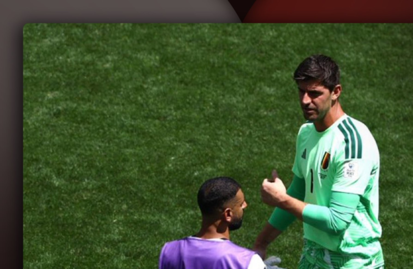 أول لاعب يلمح إلى الاعتزال بعد كأس العالم 2026