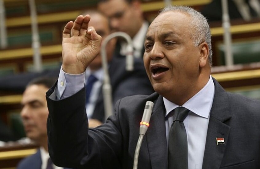 مصر.. إحالة مصطفى بكري إلى المحاكمة بسبب إسرائيل وساويرس