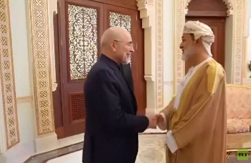 مسقط.. السلطان هيثم يستقبل قاليباف