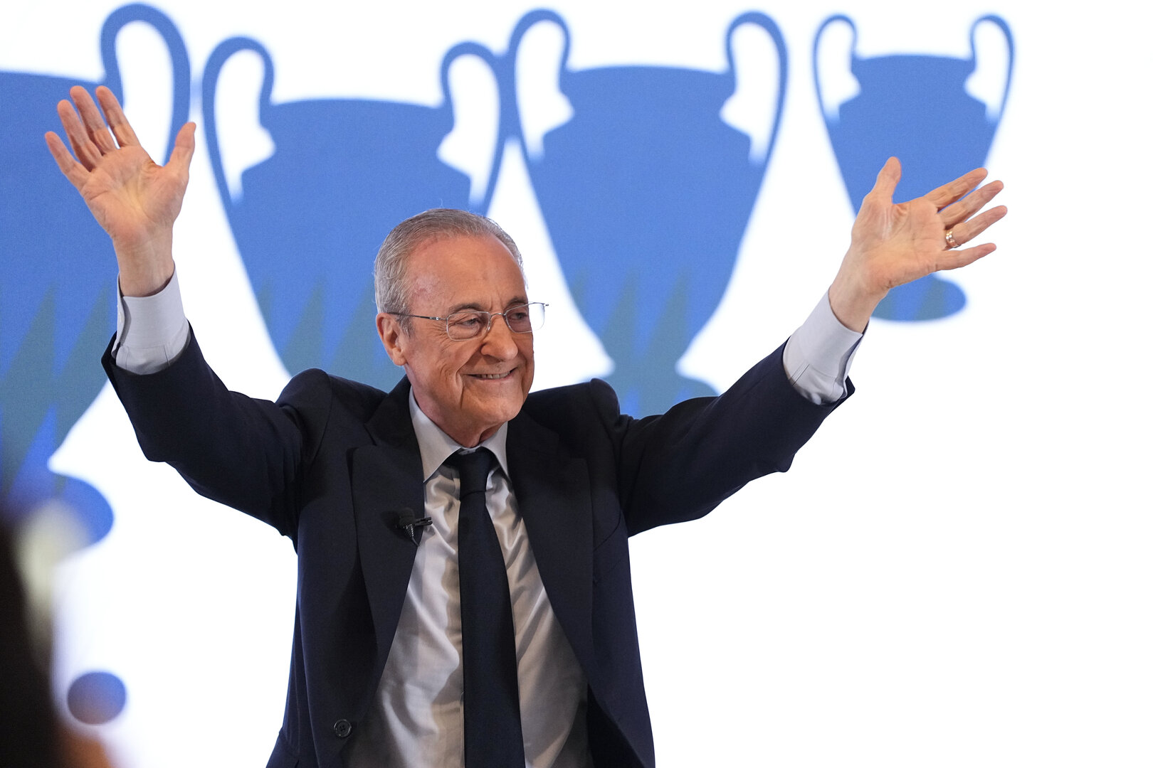 "يويفا" أمام اختبار صعب بعد طلب ريال مدريد ضد برشلونة