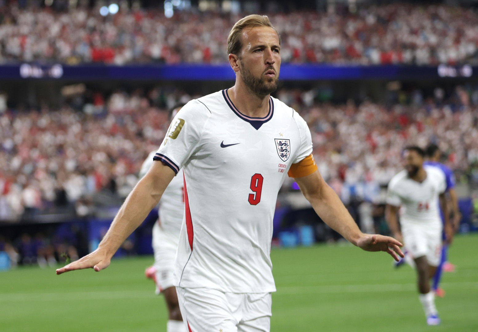 هاري كين يحطم رقما قياسيا في تاريخ كأس العالم ويتجاوز رونالدو